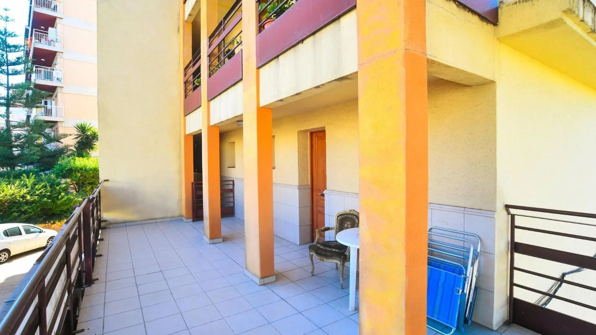 Equipped Centric Apartment With Large Terrace Λορέτ Ντε Μαρ